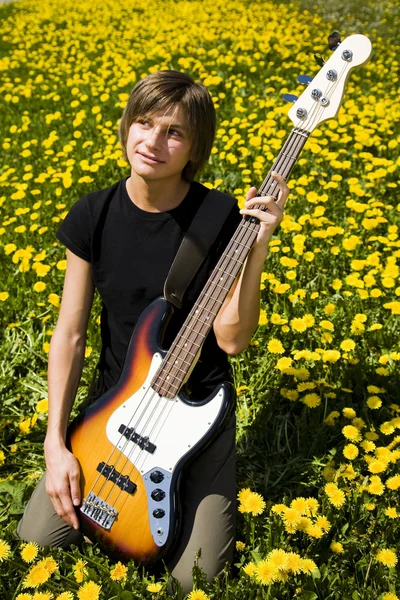 Bass chitara player — Fotografie, imagine de stoc