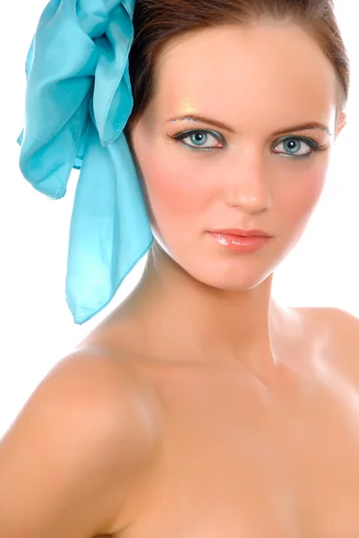 Flicka med blå rosett i håret — Stockfoto