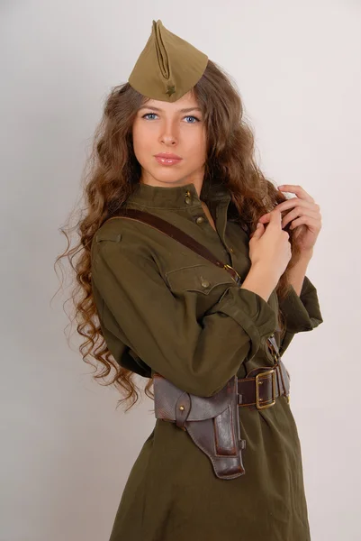 Lány a katonai egyenruha — Stock Fotó