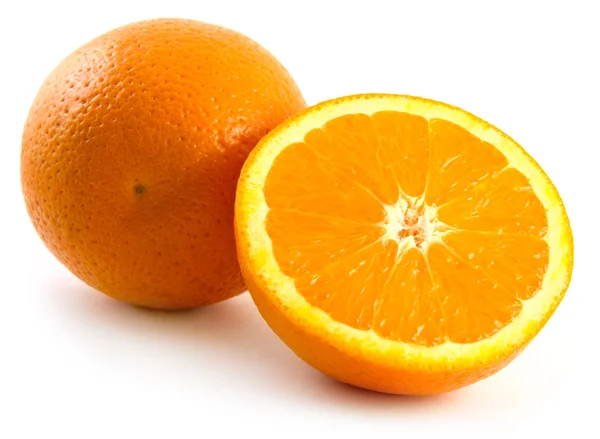 Zwei frische Orangen — Stockfoto