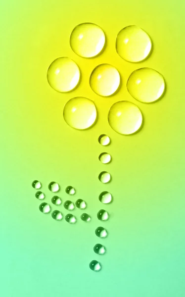 Bloem gemaakt van waterdruppels — Stockfoto
