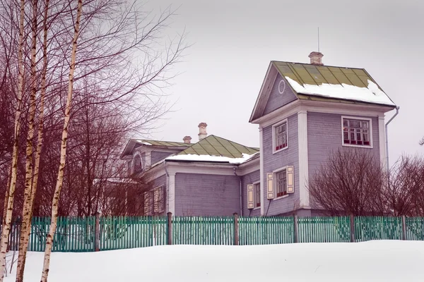시골 큰집 — 스톡 사진