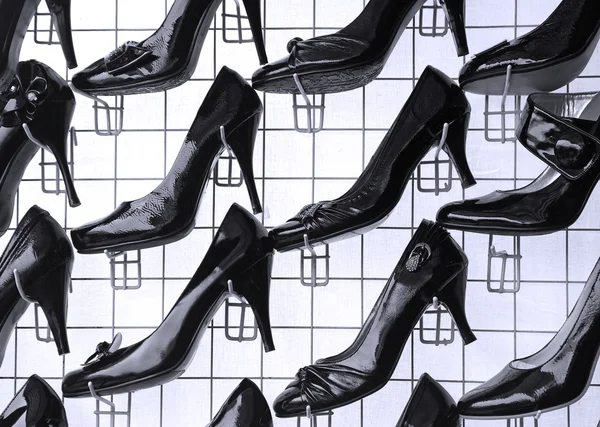 Sprzedaży modne obuwie — Zdjęcie stockowe