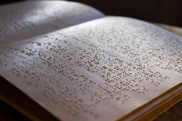 Βιβλίο Braille — Φωτογραφία Αρχείου
