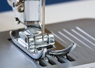Sewing Machine clipart