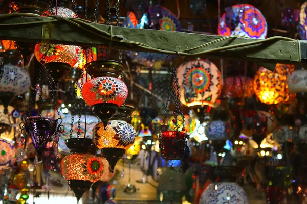 Turecká lampy v grand bazaar — Stock fotografie