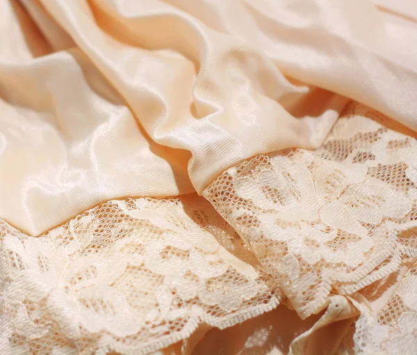 Krajkové krém hedvábné prádlo — Stock fotografie