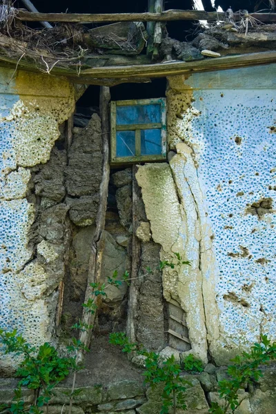 Ρουστίκ παράθυρο — Φωτογραφία Αρχείου