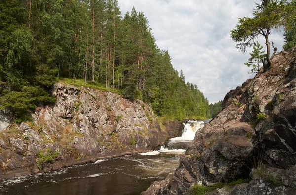 Один из самых больших в Европе водопадов — стоковое фото