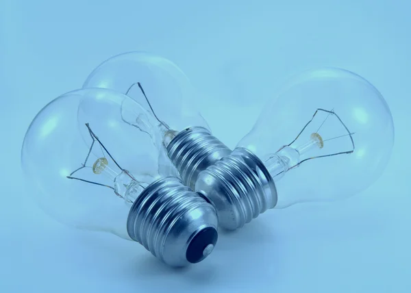 Tre lampadine elettriche — Foto Stock