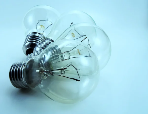 Quatro lâmpadas elétricas — Fotografia de Stock