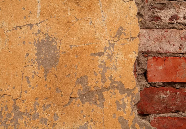 Sárga, festett, vakolt tégla노란색 페인트 칠한 벽돌 쌓기 — 스톡 사진