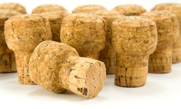 Yalancı bir satır şampanya corcks — Stok fotoğraf