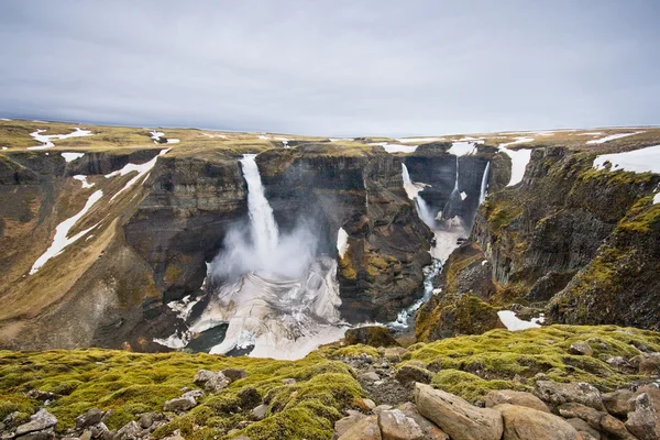 Cascada en Islandia — Foto de Stock