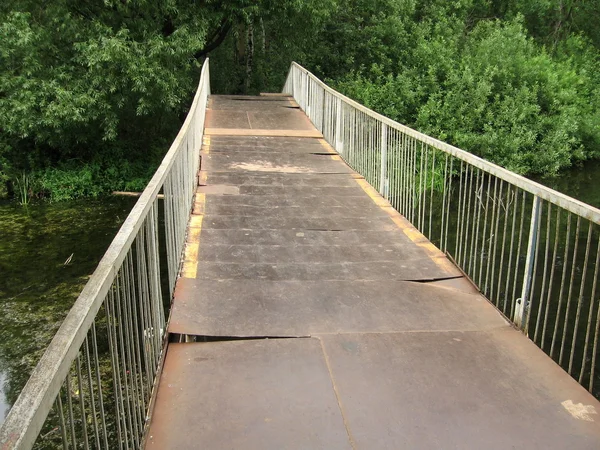 Jembatan logam tua — Stok Foto