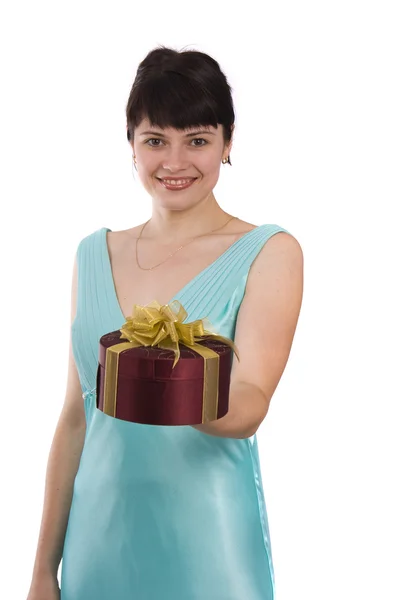 Kobieta z darem — Zdjęcie stockowe