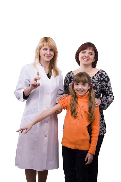 Läkaren gav flickan en injektion — Stockfoto
