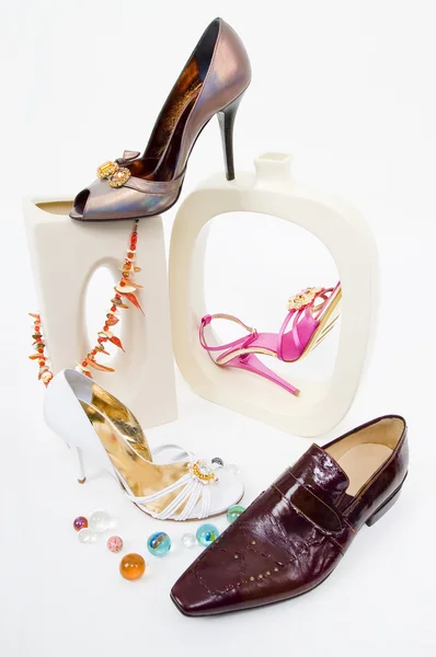 Natura morta di moda con scarpe glamour — Foto Stock