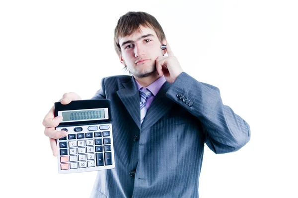 Homme d'affaires montrant calculatrice avec 1000 — Photo