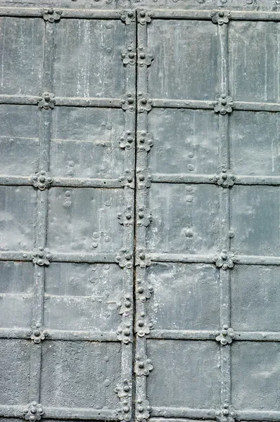 Textura de puertas metálicas antiguas —  Fotos de Stock