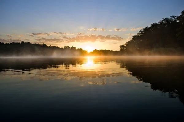 Beautiful sunrise — Stock Photo, Image