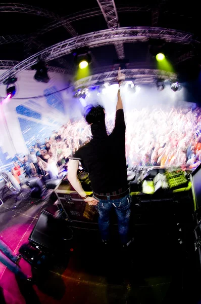 DJ na koncercie — Zdjęcie stockowe