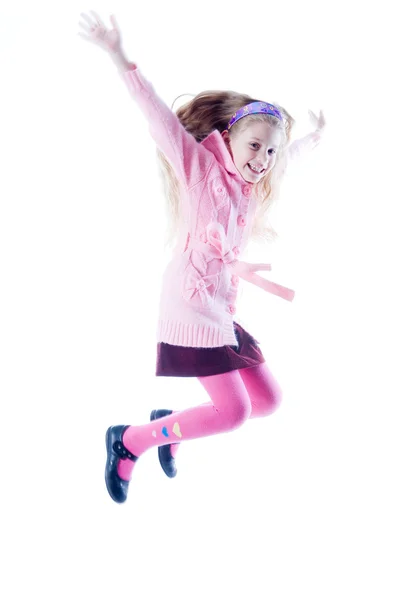 Liten flicka hoppar — Stockfoto