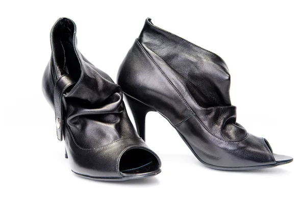 Чорне матове жіноче взуття — стокове фото