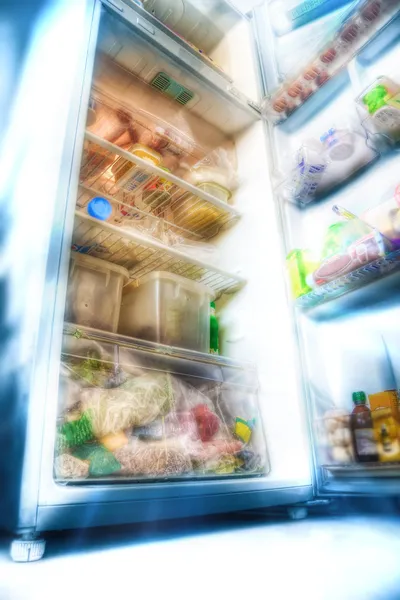 未来的な冷蔵庫 — ストック写真