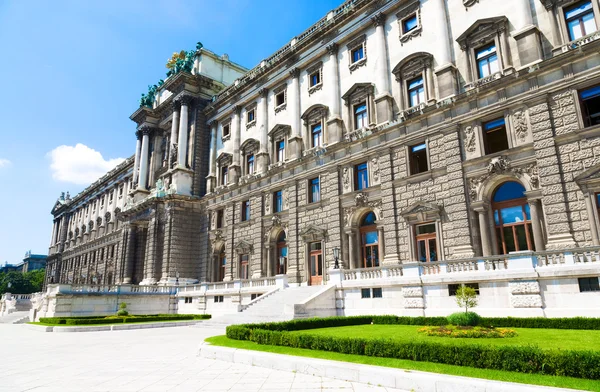 Hofburg 건물 뒷면 보기 — 스톡 사진
