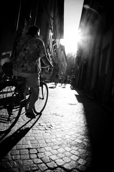 Montar en bicicleta — Foto de Stock