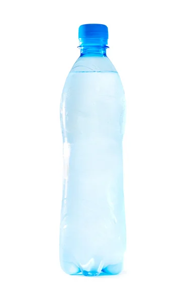 Fles met koud water — Stockfoto