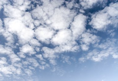 Contrast fleecy clouds clipart