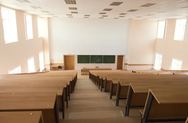 Великий порожній лекційний зал — стокове фото
