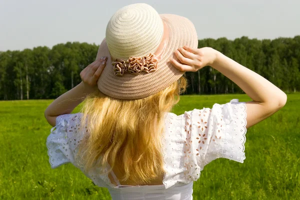 帽子を被った女性 — ストック写真