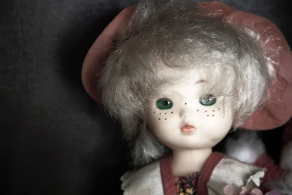 Porträtt av en docka — Stockfoto