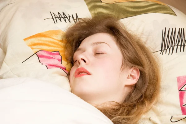 Mujer dormida joven — Foto de Stock