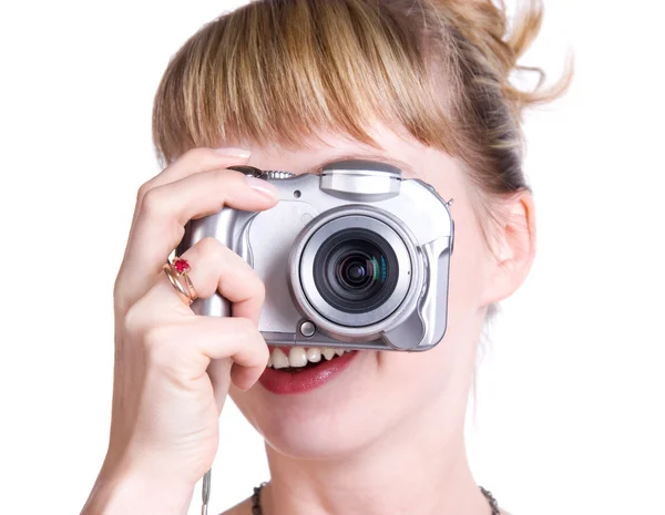 Молода жінка з цифровою камерою — стокове фото