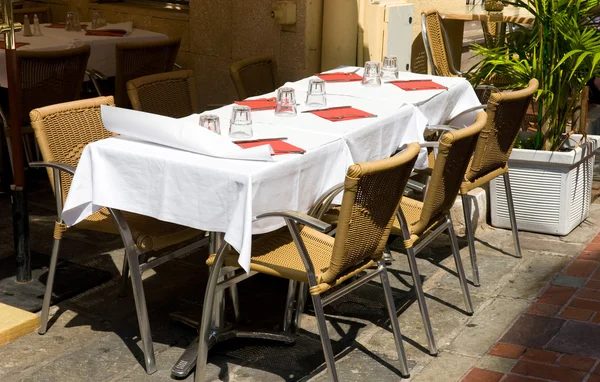 Restaurant table outdoors — Stock Photo, Image
