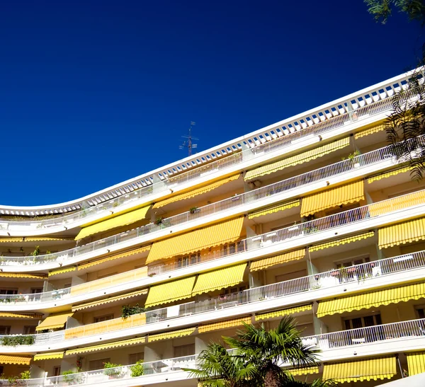 프랑스 니스에서 아름 다운 호텔 — 스톡 사진