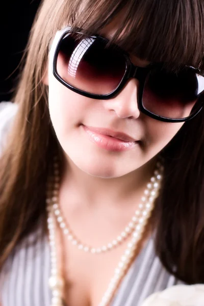 Kobieta w okulary piękny portret — Zdjęcie stockowe