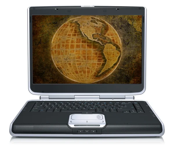 复古模型的笔记本电脑屏幕上的地理世界地图 — 图库照片