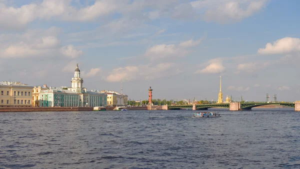 Вид на Санкт-Петербург, Россия — стоковое фото