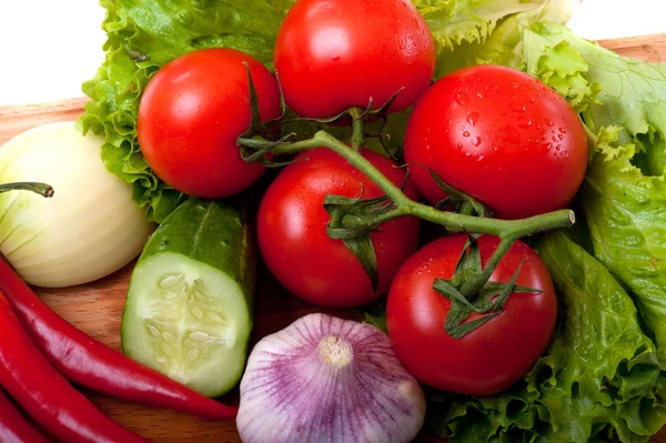 Zwiebeln, Knoblauch und Tomaten — Stockfoto