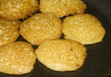 Traditional delicious potato pancakes clipart