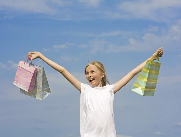 Jonge tiener meisje na shoping — Stockfoto