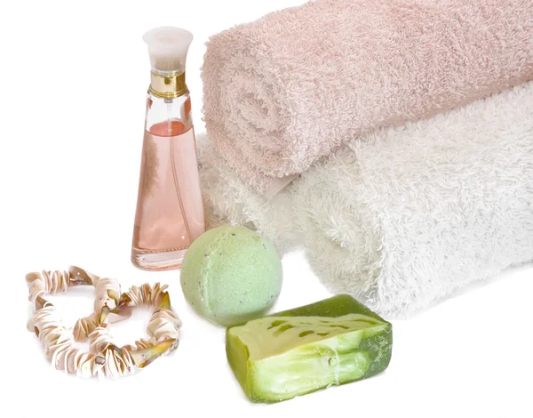 Spa aromatherapy and towels on white bac — Stock Photo, Image