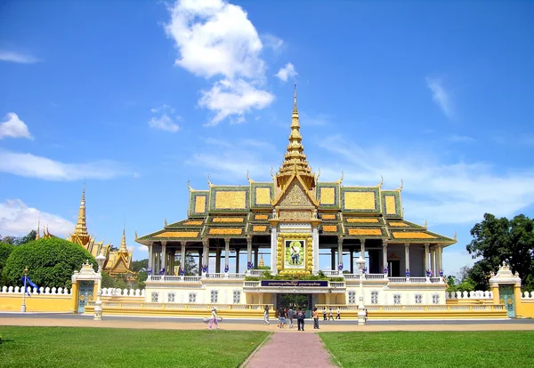 Großer palast in pnom penh, — Stockfoto