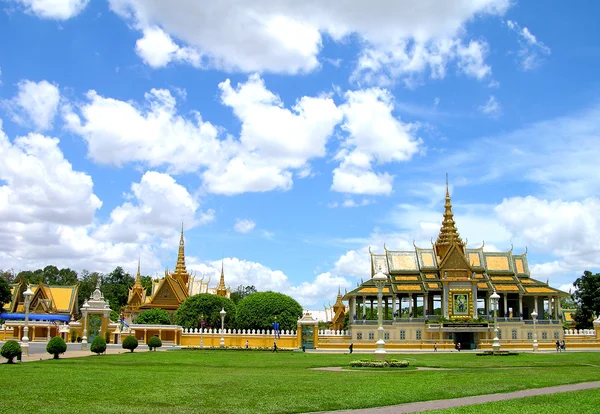 Großer palast in pnom penh, — Stockfoto