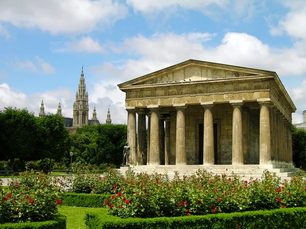 Tezeusz świątyni w Wiedniu, austria — Zdjęcie stockowe